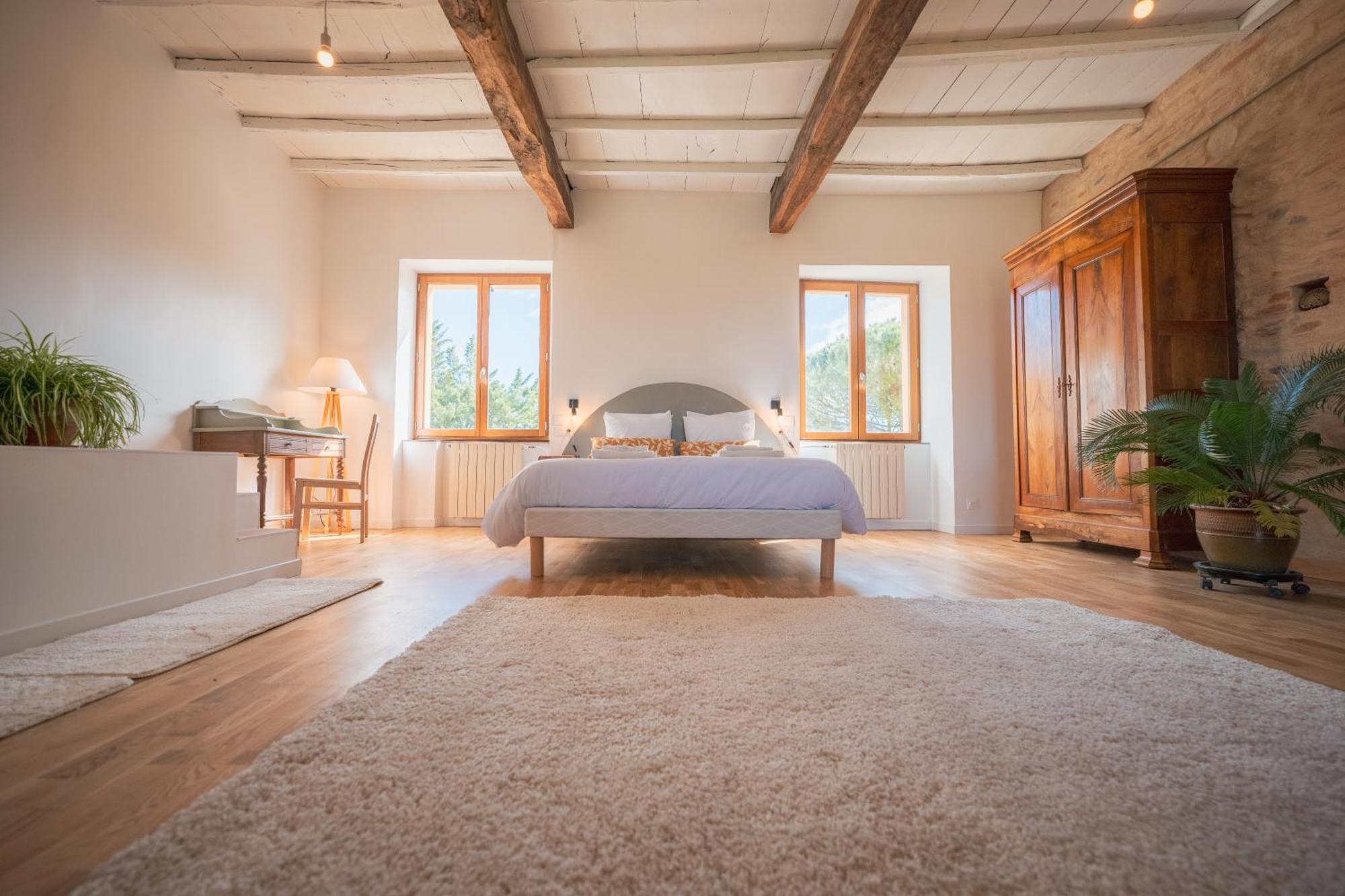 Chambres Et Table D'Hotes - Les Jardins De La Longagne Saussenac Dış mekan fotoğraf